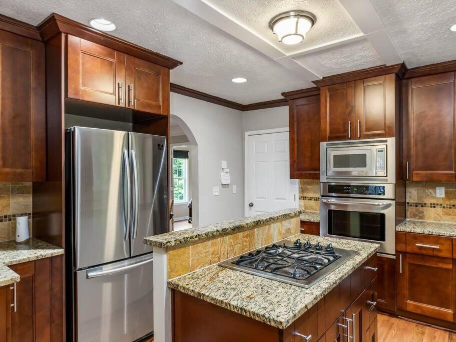 Gorgeous East Village Home Near Downtown Sleeps 12 5 Bedrooms Coffee Bbq Ac Parking Atlanta Exterior foto